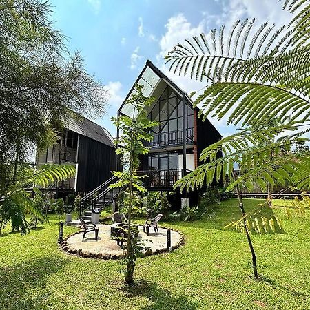 Bango Cabins Loft-2 Rooms Puncak Zewnętrze zdjęcie