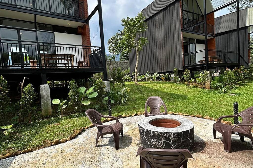 Bango Cabins Loft-2 Rooms Puncak Zewnętrze zdjęcie